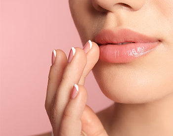 How to Avoid Chapped Lips All Year Long!