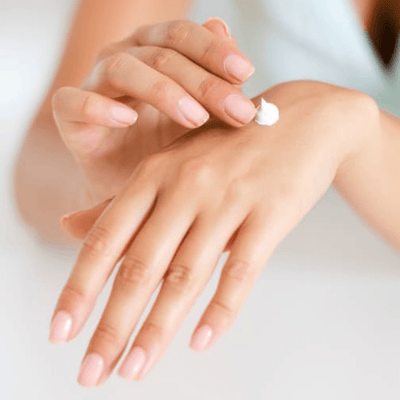What Does Retinol Do For Your Skin, and How Does It Work?